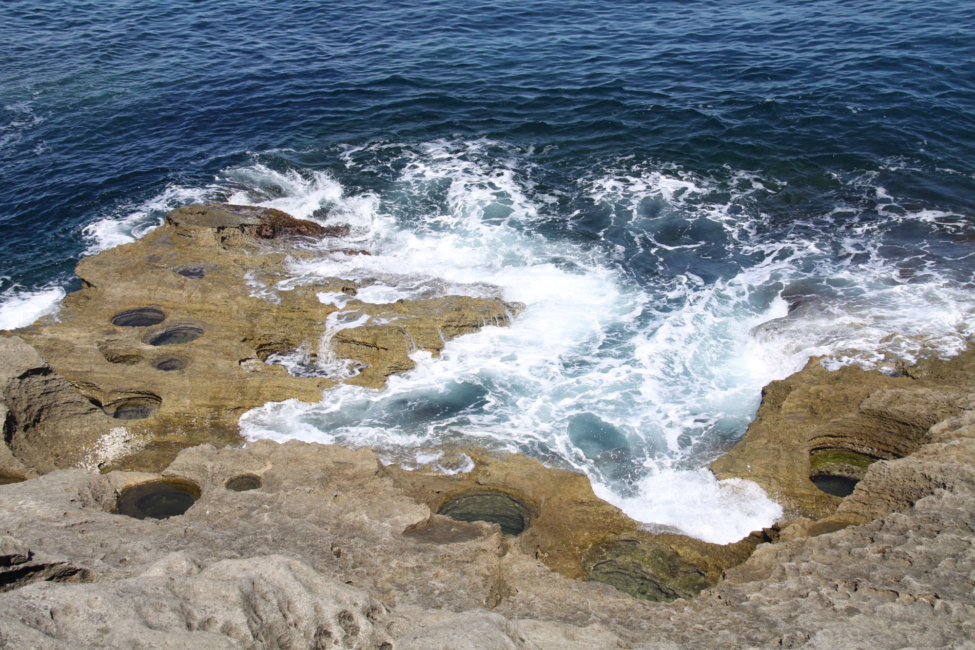 佐渡ジオパークが「日本ジオパーク」に再認定されました（2026年1月30日）