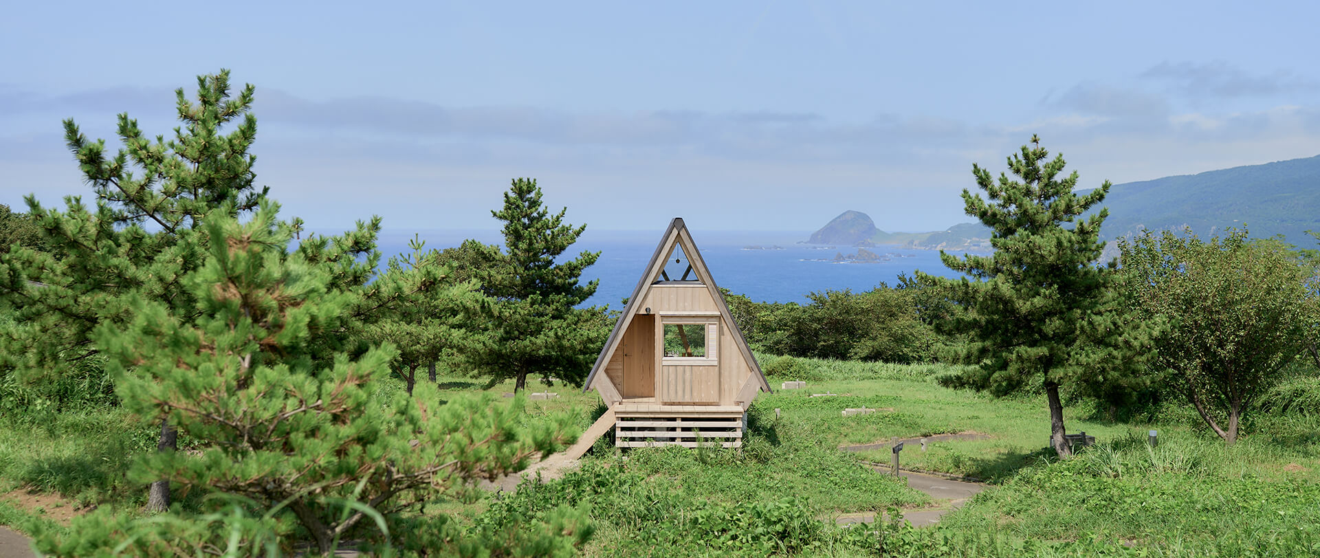 海と山の大自然の中で佐渡を満喫するキャンプ場