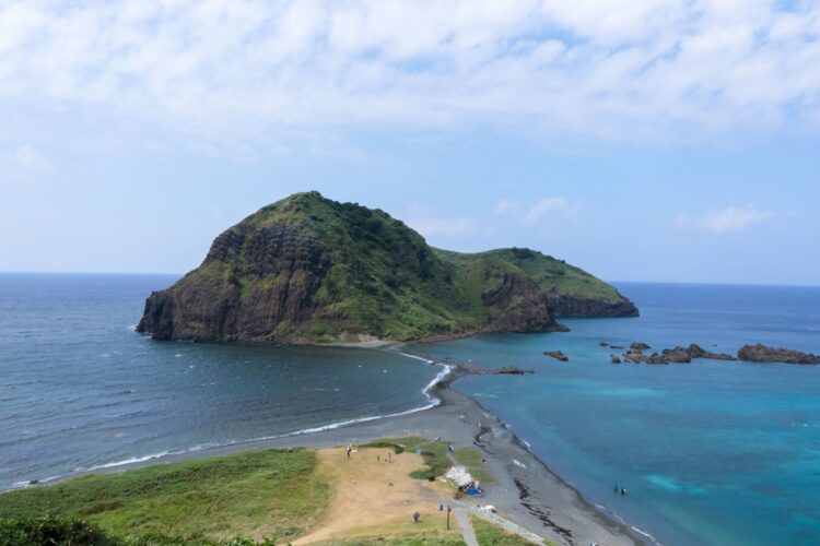 佐渡最北端の秘境「二ツ亀」